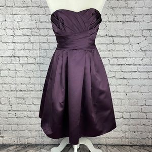 David’s Bridal F17001 Plum Size 2